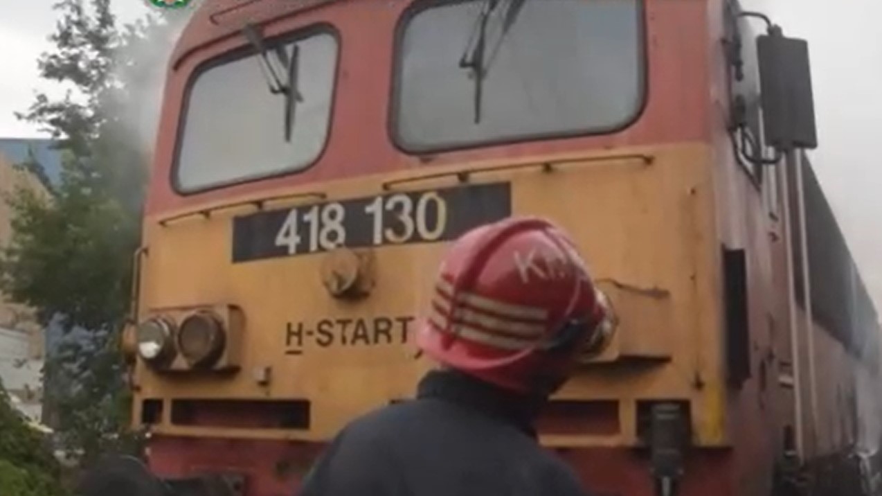 fustolo-vonat-kobanya